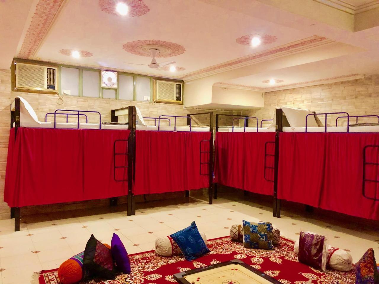 Hotel Classic Inn Divisione di Divisione di Jaipur Esterno foto